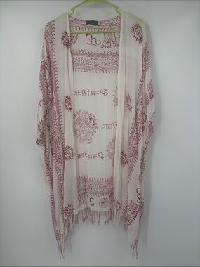 Kathmandu Imports White and Red Boho Print Open Shawl One Size
